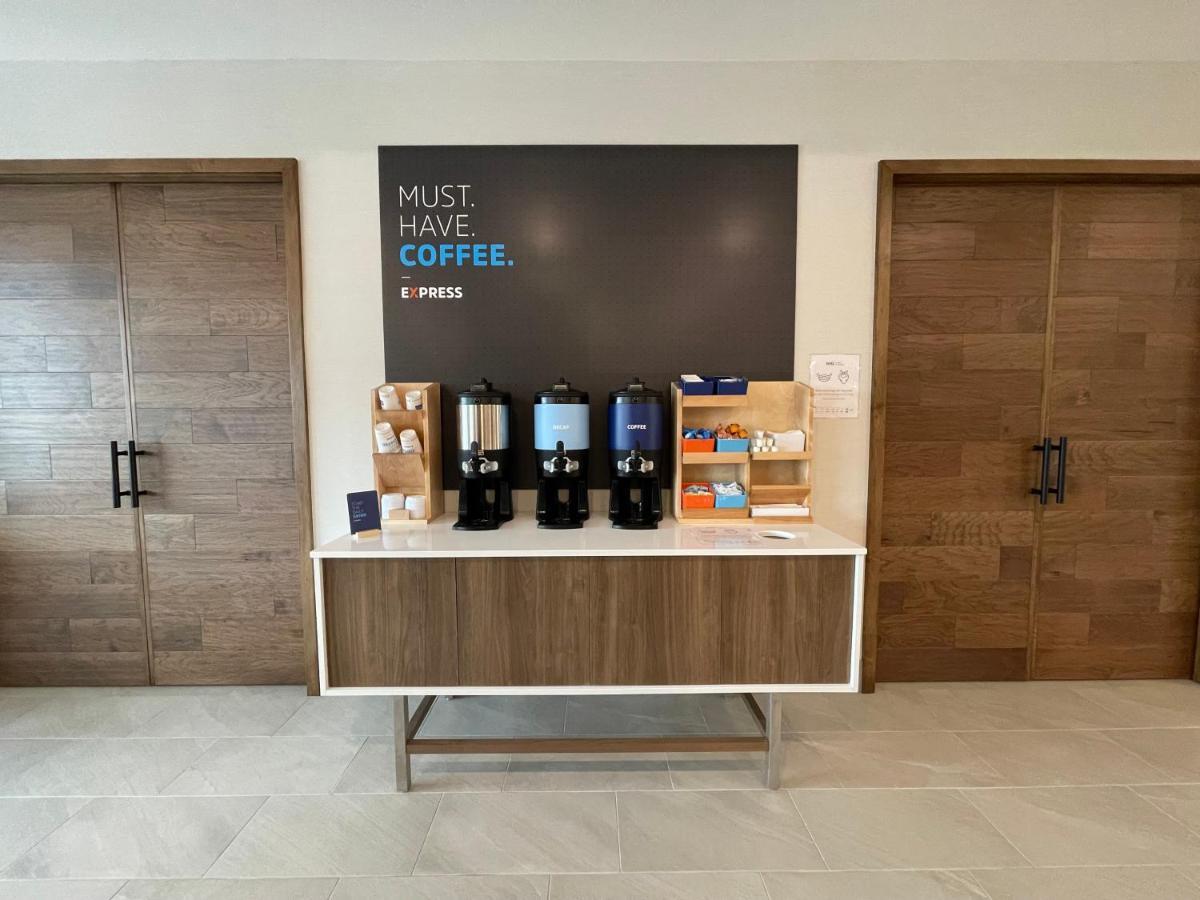 Holiday Inn Express & Suites - Ft. Smith - Airport By Ihg フォートスミス エクステリア 写真