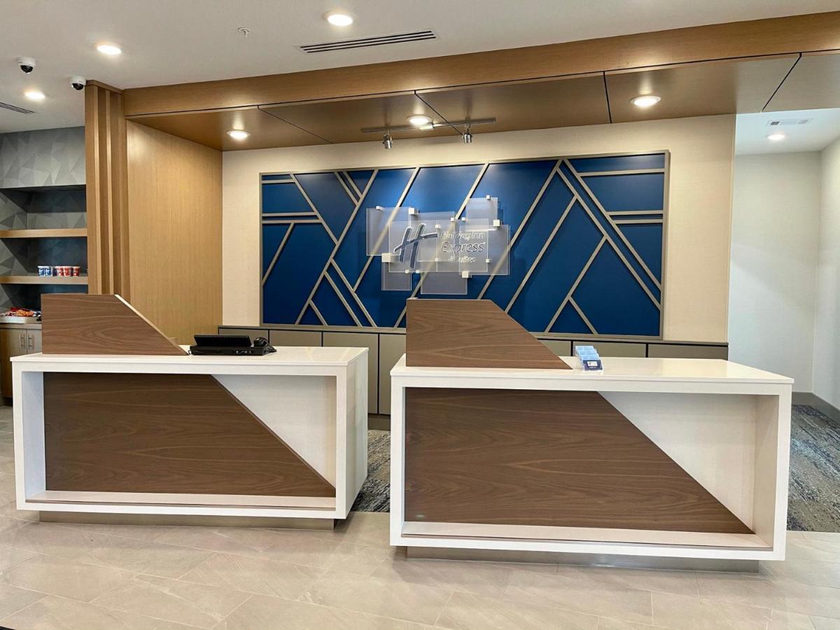 Holiday Inn Express & Suites - Ft. Smith - Airport By Ihg フォートスミス エクステリア 写真