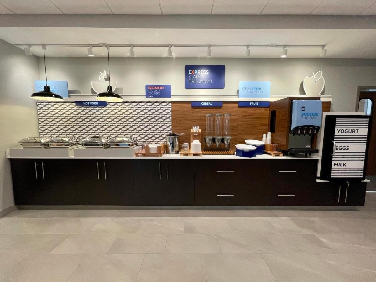 Holiday Inn Express & Suites - Ft. Smith - Airport By Ihg フォートスミス エクステリア 写真